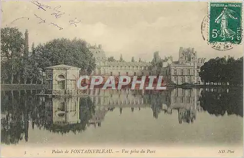 Cartes postales Palais de fontainebleau Vue prise du parc