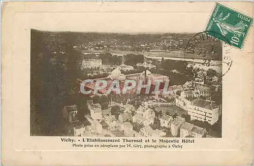 Cartes postales Vichy l'Etablissement thermal et le magestic Hotel