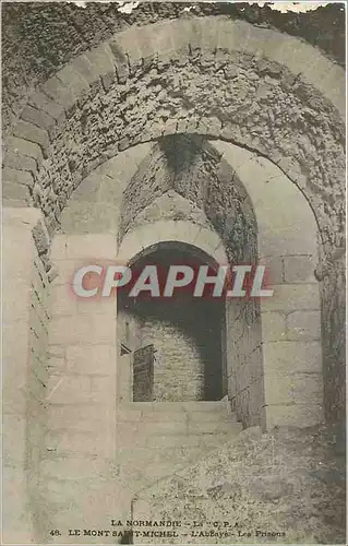 Cartes postales Le mont Sait Michel L'abbaye les prisons