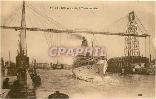 Cartes postales Nantes Le Pont Transbordeur Bateau