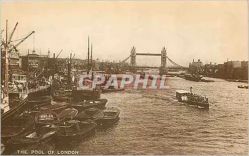 Cartes postales The pool of london Bateaux