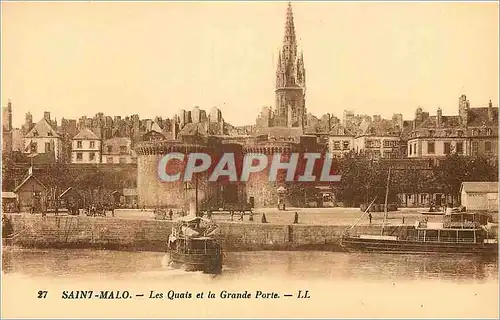 Ansichtskarte AK Saint malo Les Quai et la grande Porte  Bateaux