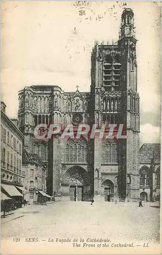 Cartes postales Sens la Fa�ade de la cathedrale