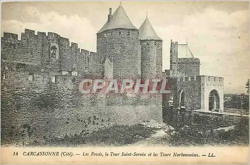 Cartes postales Carcassonne cite les Fosses la tour Saint Sernin et les Tours