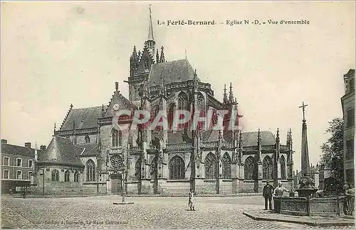 Cartes postales La Ferte Bernard Eglise ND Vue d'Ensemble