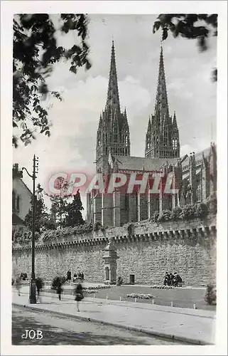 Ansichtskarte AK Quimper Finistere La Cathedrale et les Fortifications