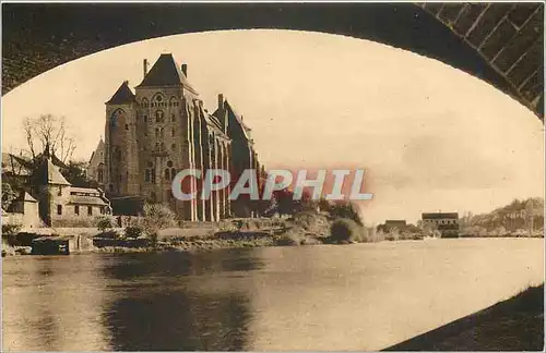 Cartes postales L'Abbaye de Solesmes Vue sous le Pont