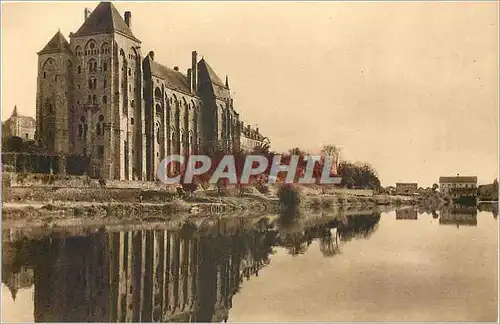 Cartes postales L'Abbaye de Solesmes Vue de la rive droite de la Sarthe