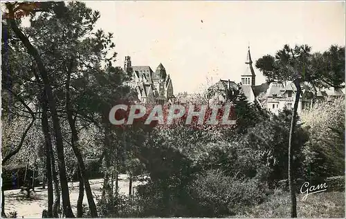 Moderne Karte Le Touquet Paris Plage P de C L'Hotel de Ville et l'Eglise vues de la Lioret