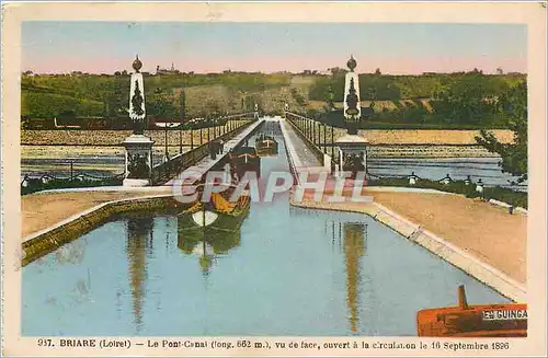 Cartes postales Briare Loiret Le Pont Canal vu de face couvert a la circulation