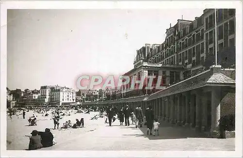 Cartes postales Dinard La Promenade et les nouvelles cabines de bain