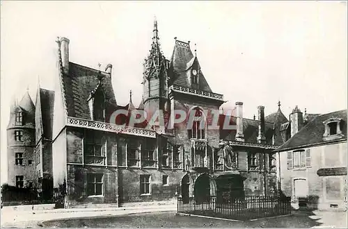 Cartes postales moderne Bourges Cher Palais Jacques Coeur La Facade