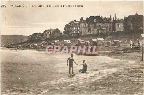 Ansichtskarte AK Cabourg Le Villas et la Plage a l'Heure du Bain