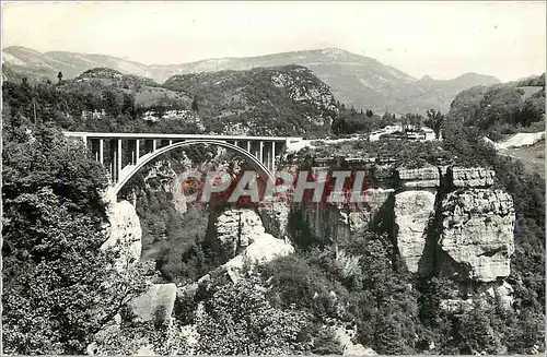 Cartes postales moderne La Vallee de la Valserine Le Pont du Moulin des Pierres entre les villages de Montanges Confort