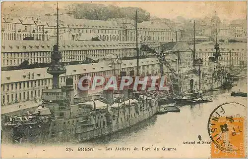 Cartes postales Brest Les Ateliers du Port de Guerre Bateau