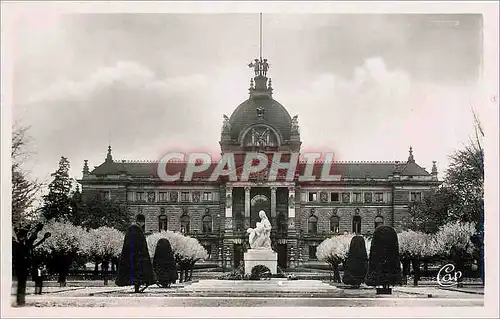 Cartes postales Strasbourg Palais du Rhin et Monument aux Morts de la Grande Guerre
