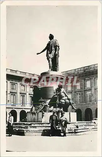 Ansichtskarte AK Reims Marne Statue de Louis XV Place Royal