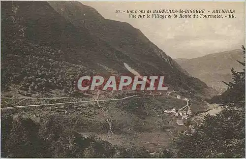 Cartes postales Environs de Bagneres de Bigorre Artigues Vue sur le vilage et la route du Tourmalet