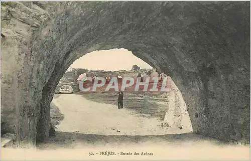 Cartes postales Frejus Entree des Arenes