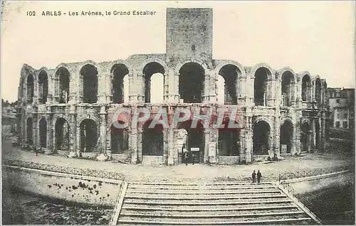 Ansichtskarte AK Arles Les Arenes le Grand Escalier