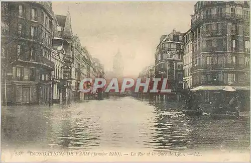 Cartes postales Inondations de Paris La Rue et la Gare de Lyon