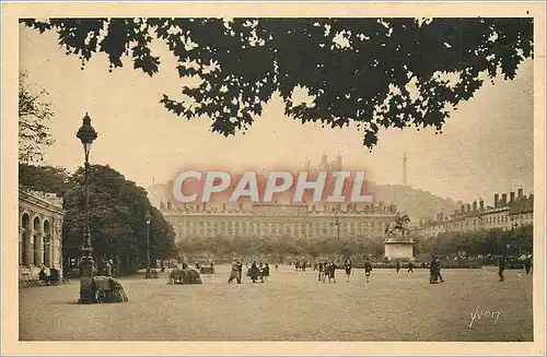 Cartes postales Lyon Place Bellecour