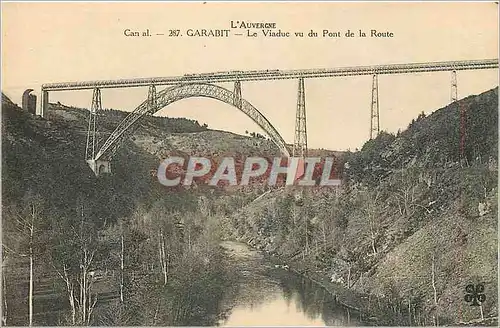 Cartes postales Garabit Le Viaduc vu du Pont de la Route Train