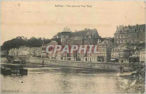 Ansichtskarte AK Laval Vue prise du Pont Neuf