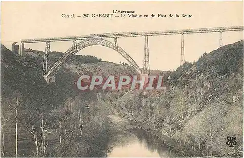 Ansichtskarte AK Garabit Le Viaduc vu du Pont de la Route Train