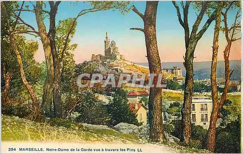 Cartes postales Marseille Notre Dame de la Garde vue a travers les Pins