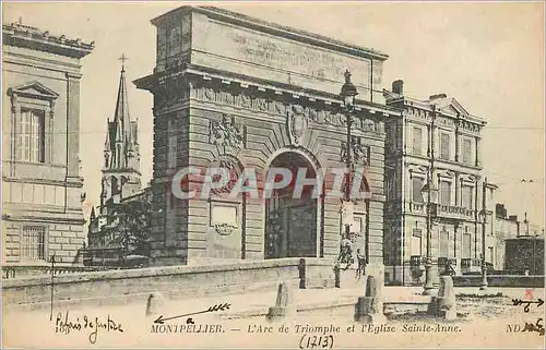 Cartes postales Montpellier L'Arc de Triomphe et l'Eglise Sainte Anne
