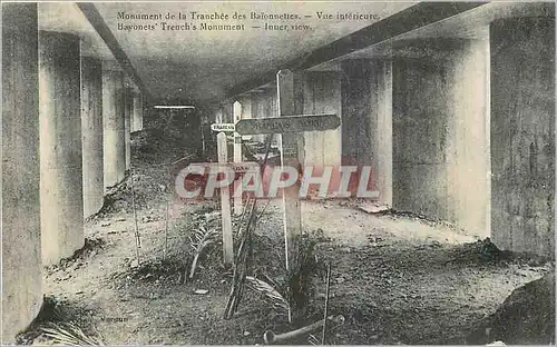 Cartes postales Monument de la Tranchee des Baionnettes Vue interieure Militaria
