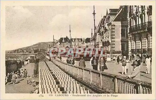 Cartes postales Cabourg Boulevard des Anglais et la Plage