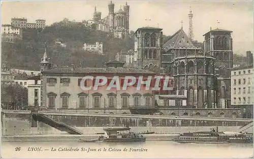 Cartes postales Lyon La Cathedrale St Jean et le Coteau de Fourviere Bateaux