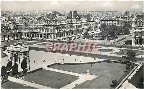 Cartes postales moderne Paris Vue generale sur le Palais du Louvre et les Jardins