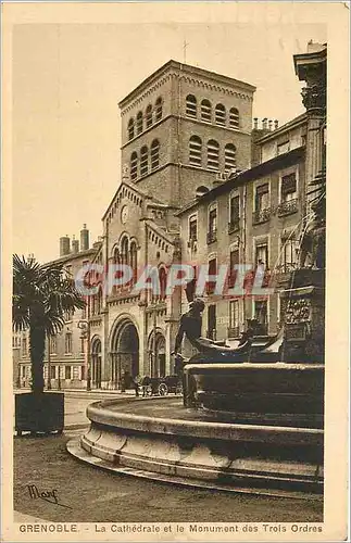 Cartes postales Grenoble La Cathedrale et le Monument des Trois Ordres