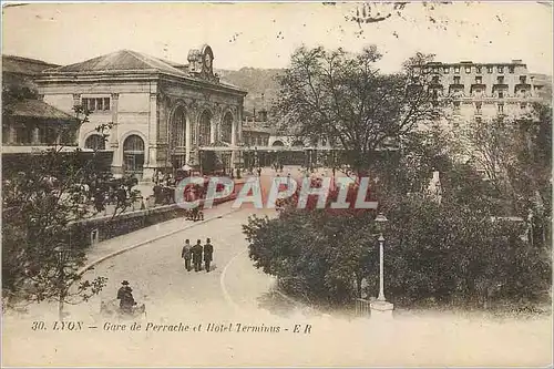 Cartes postales Lyon Gare de Perrache et Hotel Terminus