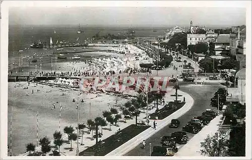 Cartes postales moderne Arcachon Gironde Promenade et plage vues du Grand Hotel