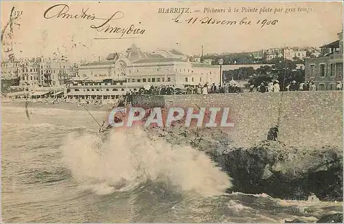 Cartes postales Biarritz Pecheurs a la Pointe plate par gros temps