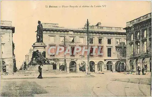 Ansichtskarte AK Reims Place Royale et statue de Louis XV