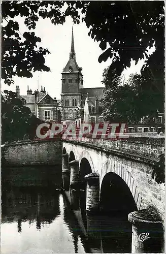 Cartes postales moderne Romorantin Le Pont sur la Sauldre et l'Eglise Saint Etienne