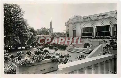 Ansichtskarte AK Vittel Le Casino et un coin du Parc