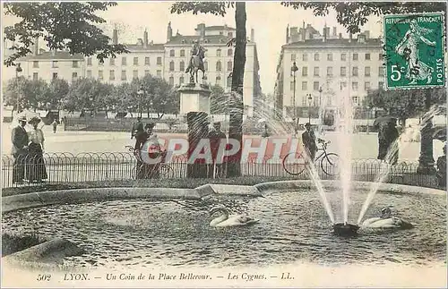 Cartes postales Lyon Un coin dela Place Bellecour