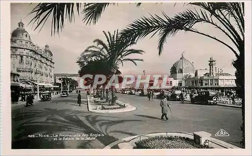 Cartes postales Nice La Promenade des Anglais et le Palais de la Jetee