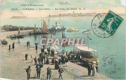 Cartes postales Dinard La Cale Au loin St Malo Bateaux