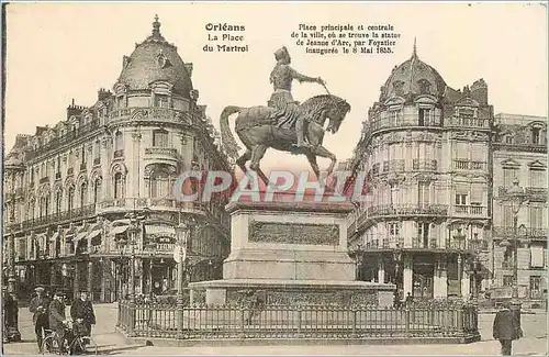 Cartes postales Orleans La Place du Martroi Jeanne d'Arc