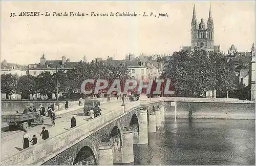 Ansichtskarte AK Angers Le Pont de Verdun Vue vers la Cathedrale