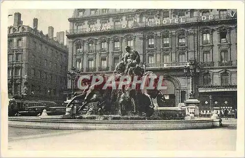 Cartes postales Lyon Fontaine Bartholdi