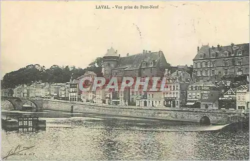 Ansichtskarte AK Laval Vue prise du Pont Neuf