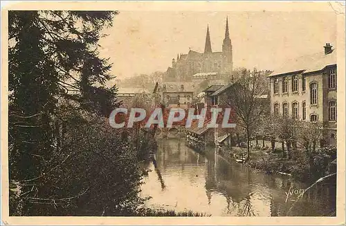 Cartes postales Chartres L'Eure et la Cathedrale